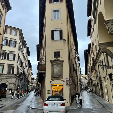 Vintage In The Heart Of Apartment Florence