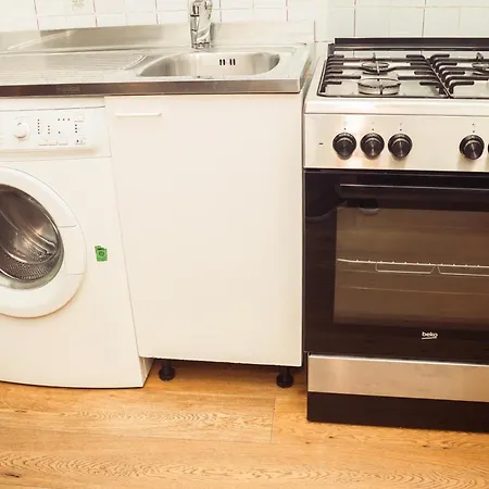 Vintage In The Heart Of Apartment